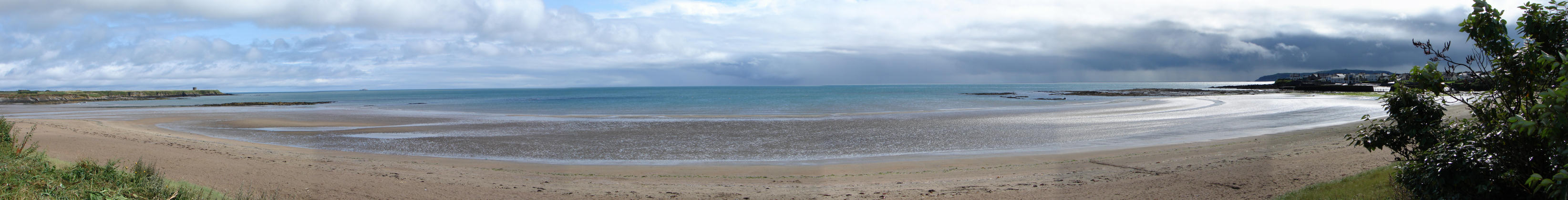 Panoramablick aufs Meer bei Rush